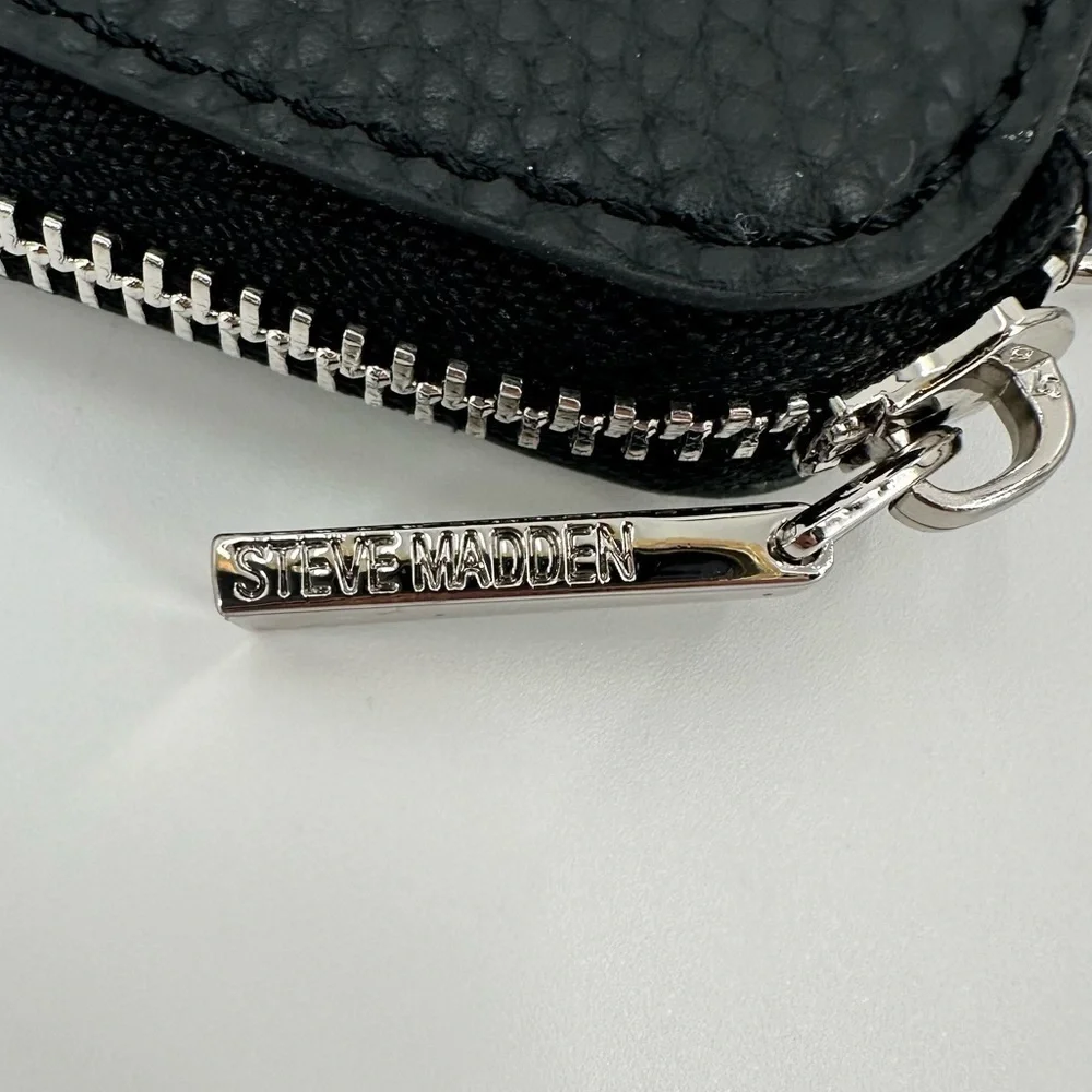 Steve Madden nwot zip